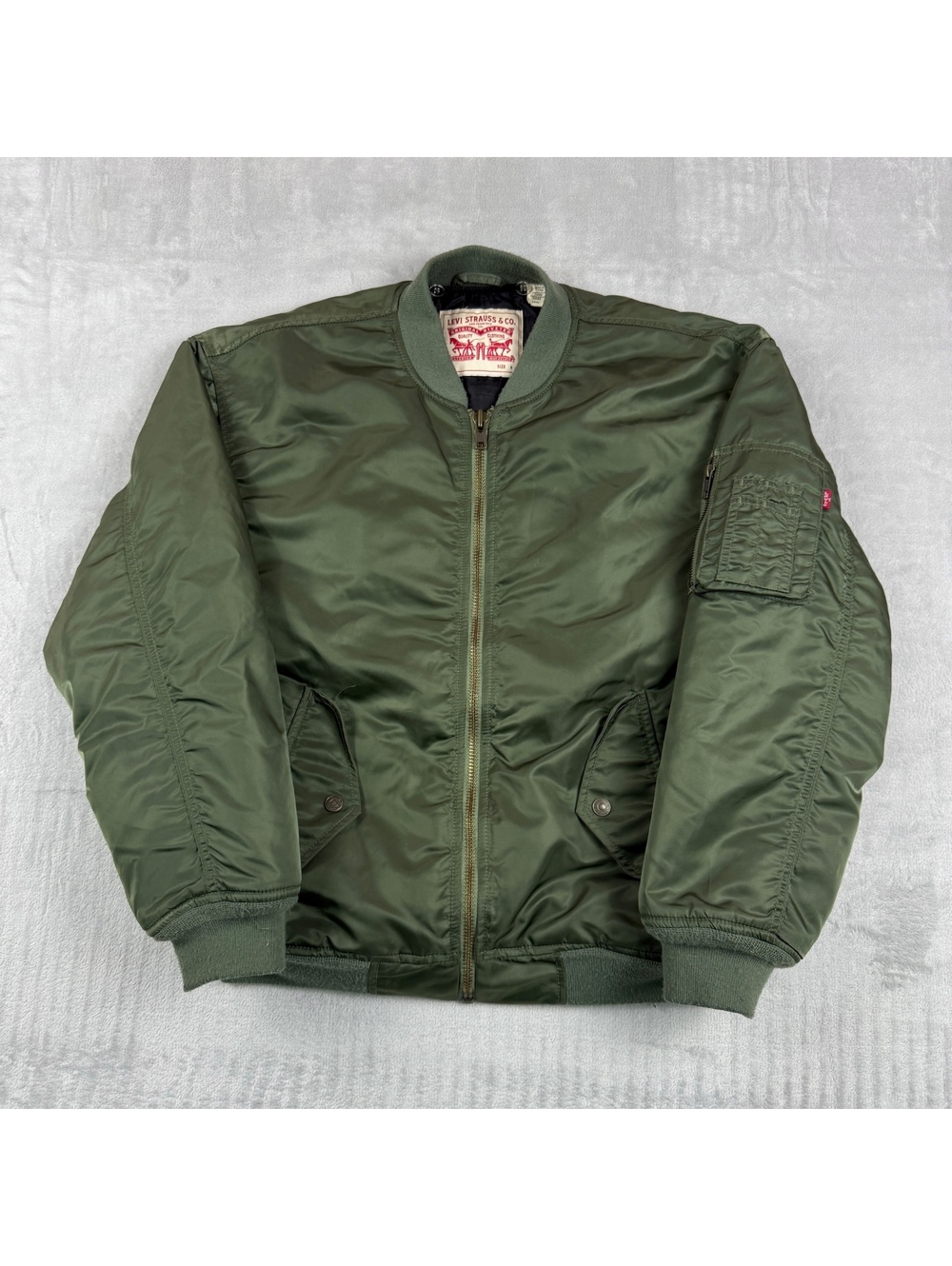 Levi’s Men’s S Green MA-1 Bomber Jacket Flight Military Utility Logo Insulated
